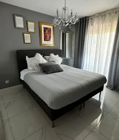 Apartment Lumineux